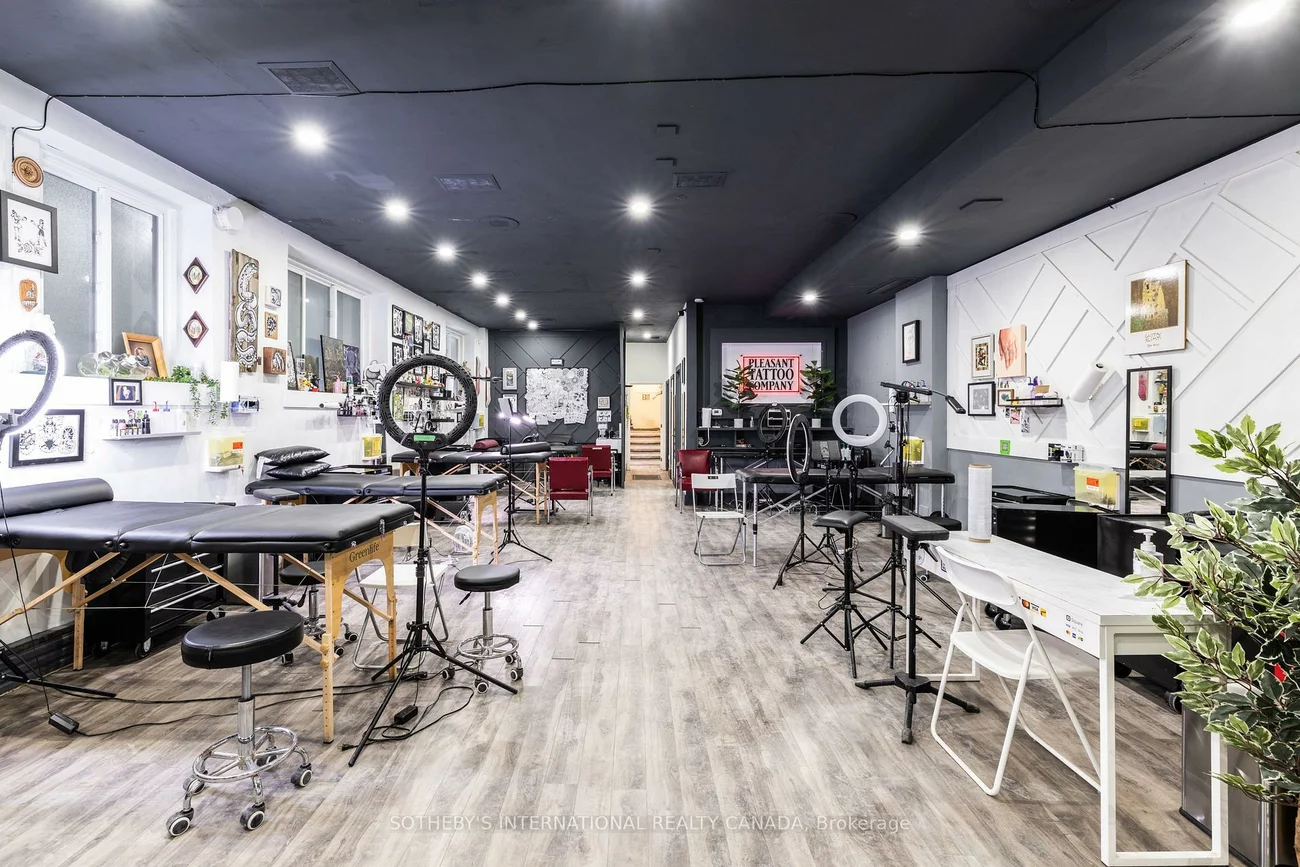 3310, Yonge, Lawrence Park North, Toronto