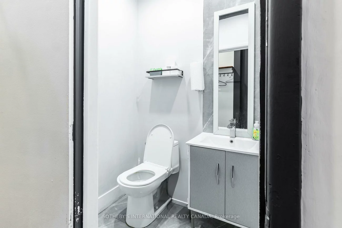 3310, Yonge, Lawrence Park North, Toronto