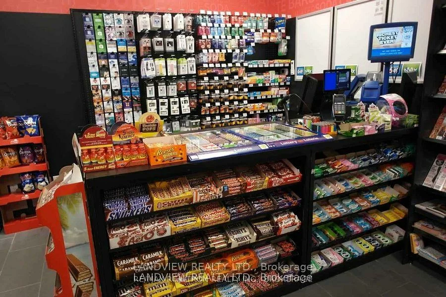 205, College, Kensington-Chinatown, Toronto