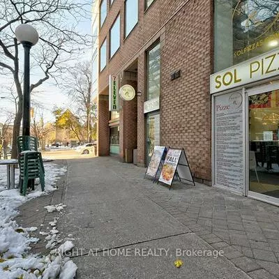 Commercial for sale, 1033, Bay, Bay Street Corridor, Toronto
