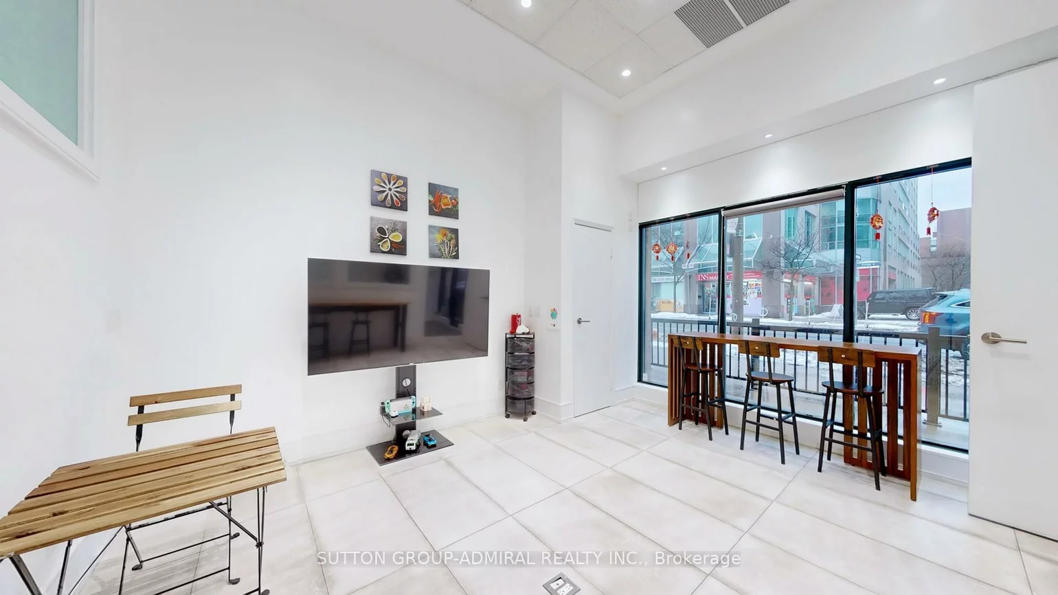 909, Yonge, Rosedale-Moore Park, Toronto