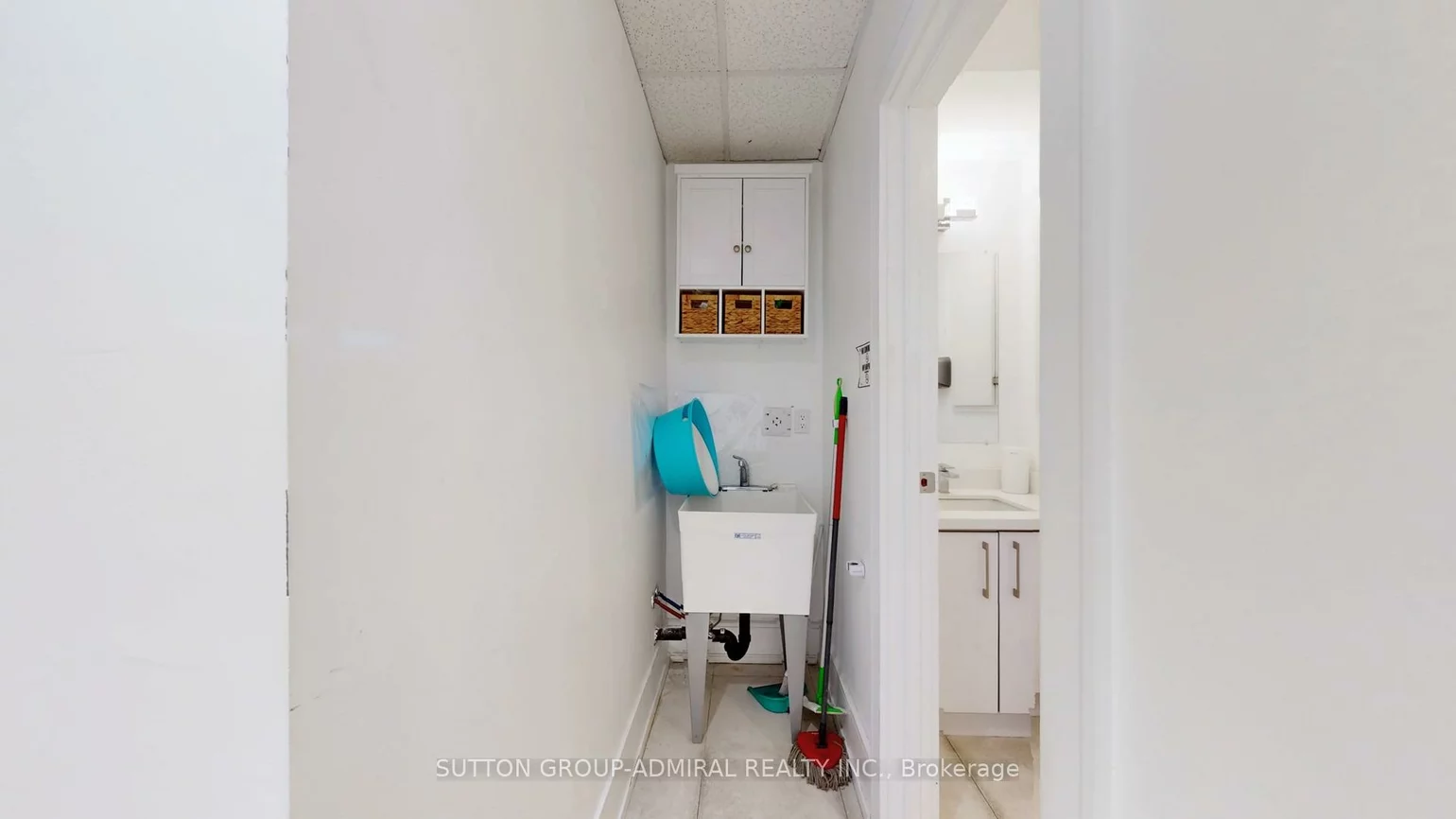 909, Yonge, Rosedale-Moore Park, Toronto