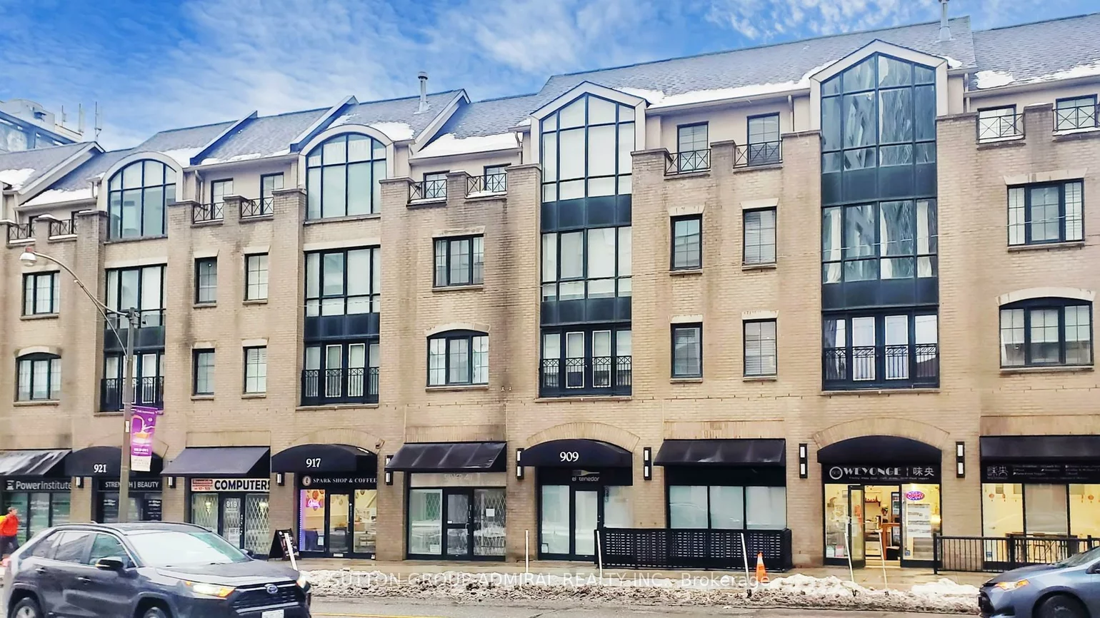 909, Yonge, Rosedale-Moore Park, Toronto