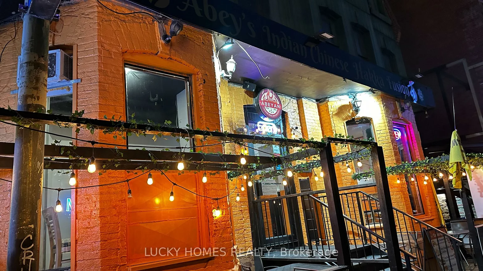 118, John, Waterfront Communities C1, Toronto