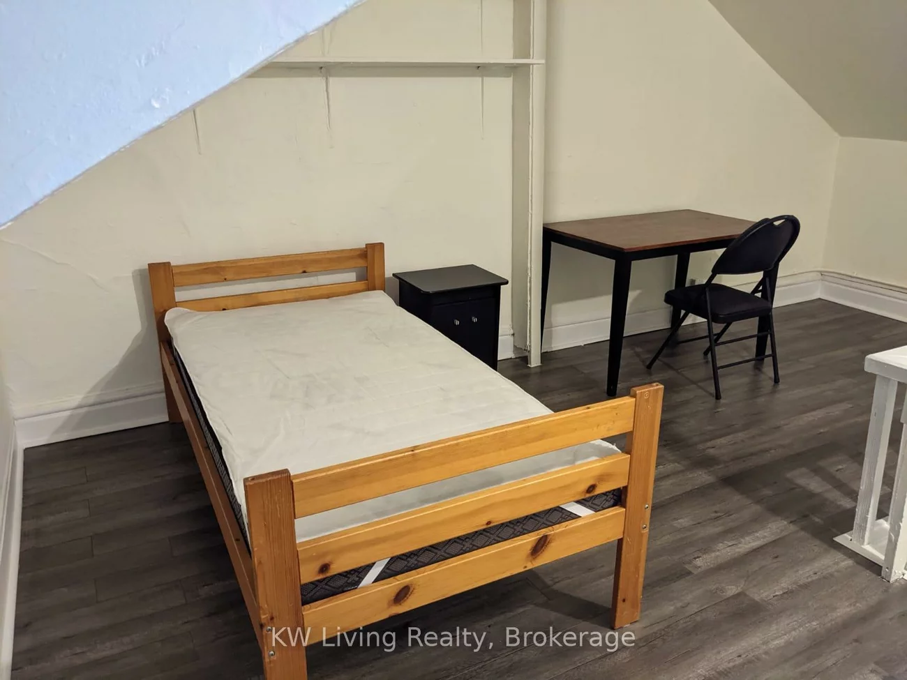 27, Kensington, Kensington-Chinatown, Toronto