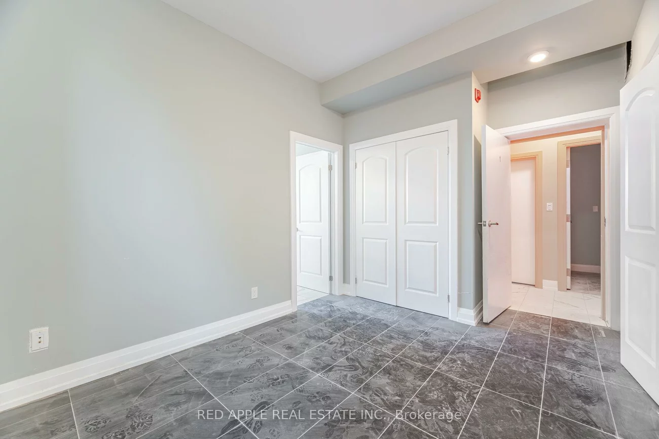 416, Oakwood, Oakwood Village, Toronto