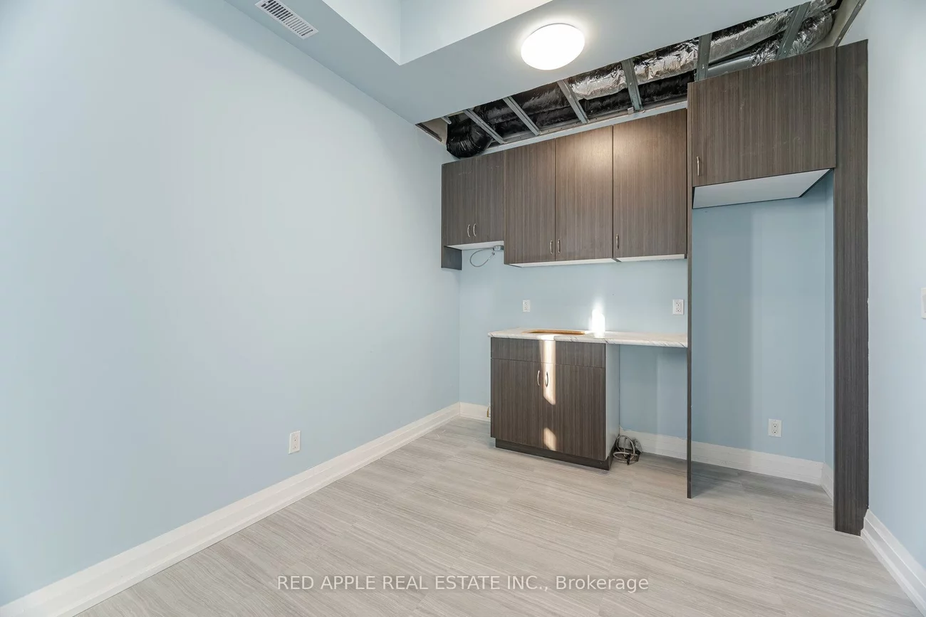 416, Oakwood, Oakwood Village, Toronto