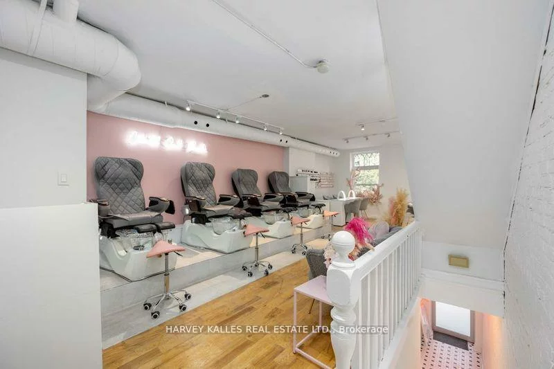 617, King, Waterfront Communities C1, Toronto