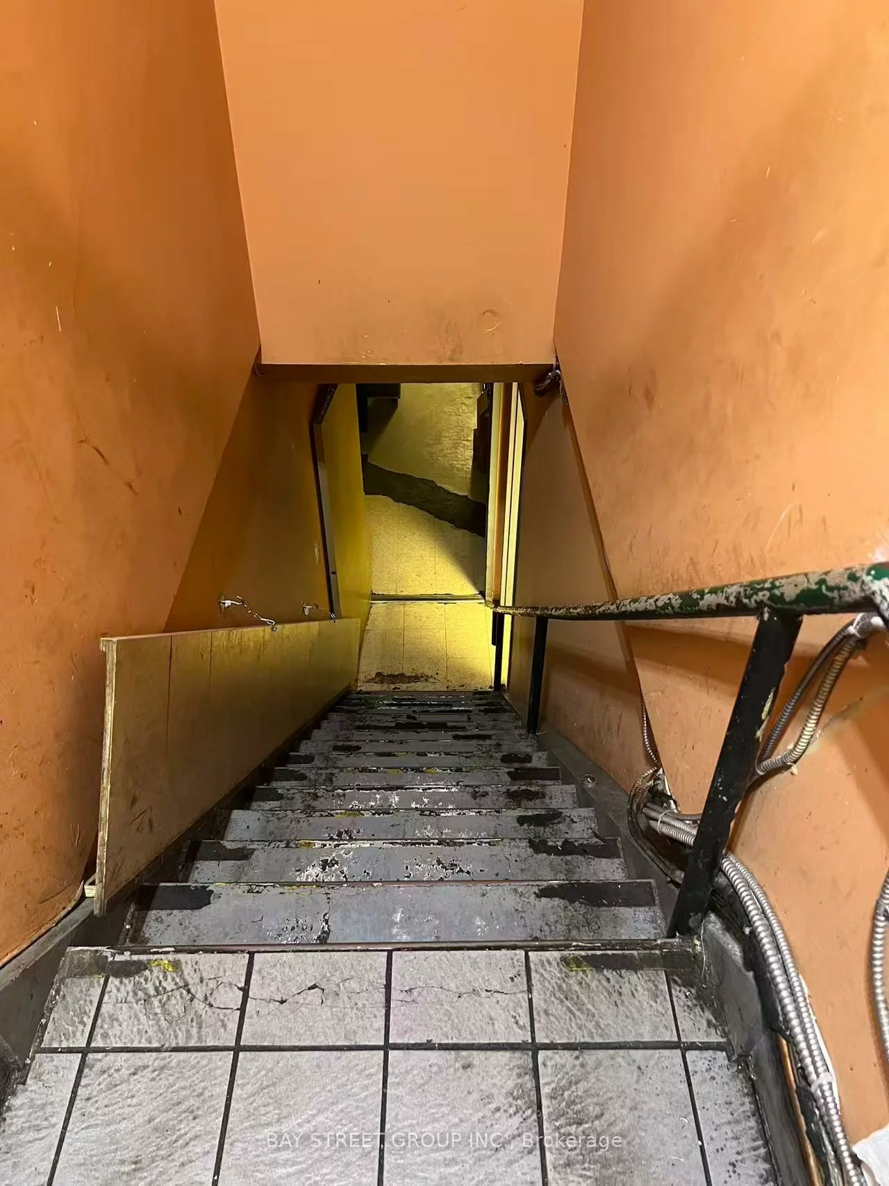 5588, Yonge, Willowdale West, Toronto