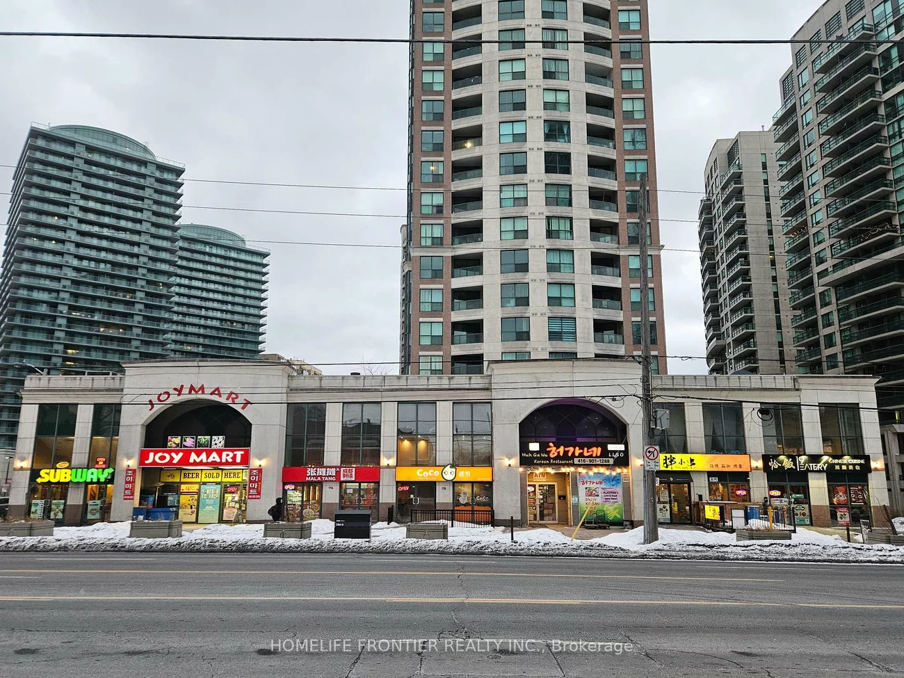 19A, Finch, Willowdale West, Toronto
