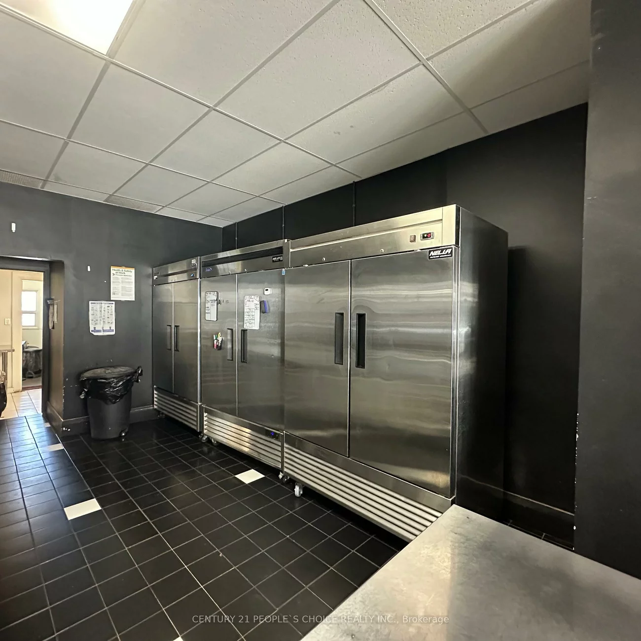 825, College, Trinity-Bellwoods, Toronto