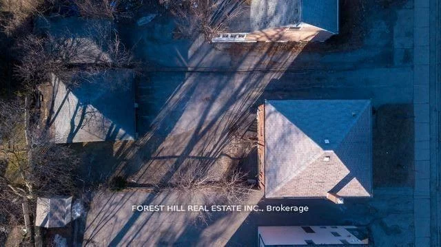 273, Sheppard, Lansing-Westgate, Toronto