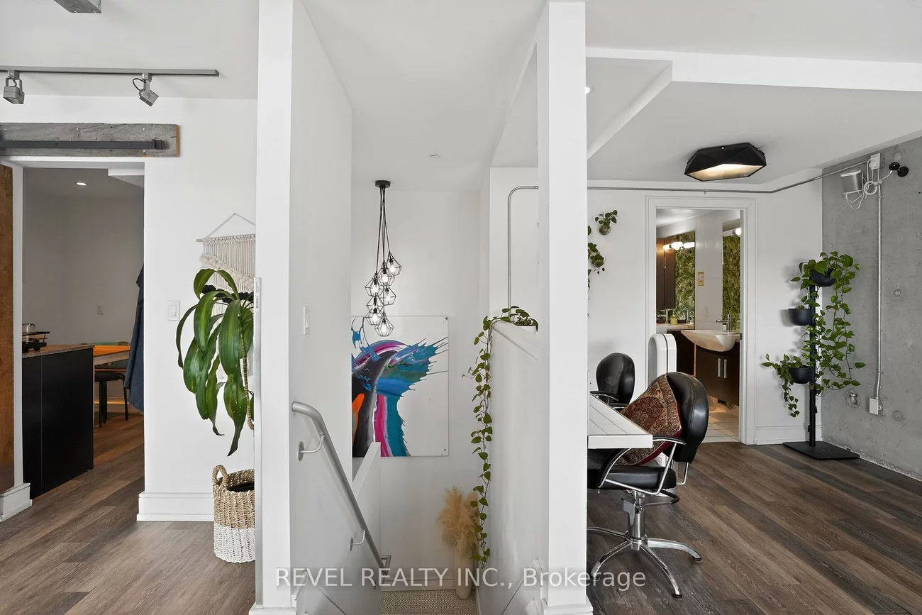 40, Fort York, Waterfront Communities C1, Toronto