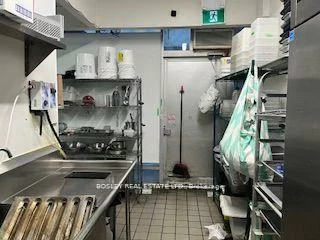 1184, Queen, Little Portugal, Toronto