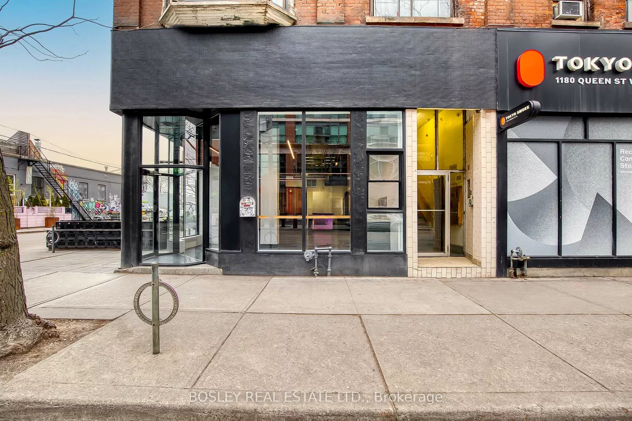 1184, Queen, Little Portugal, Toronto