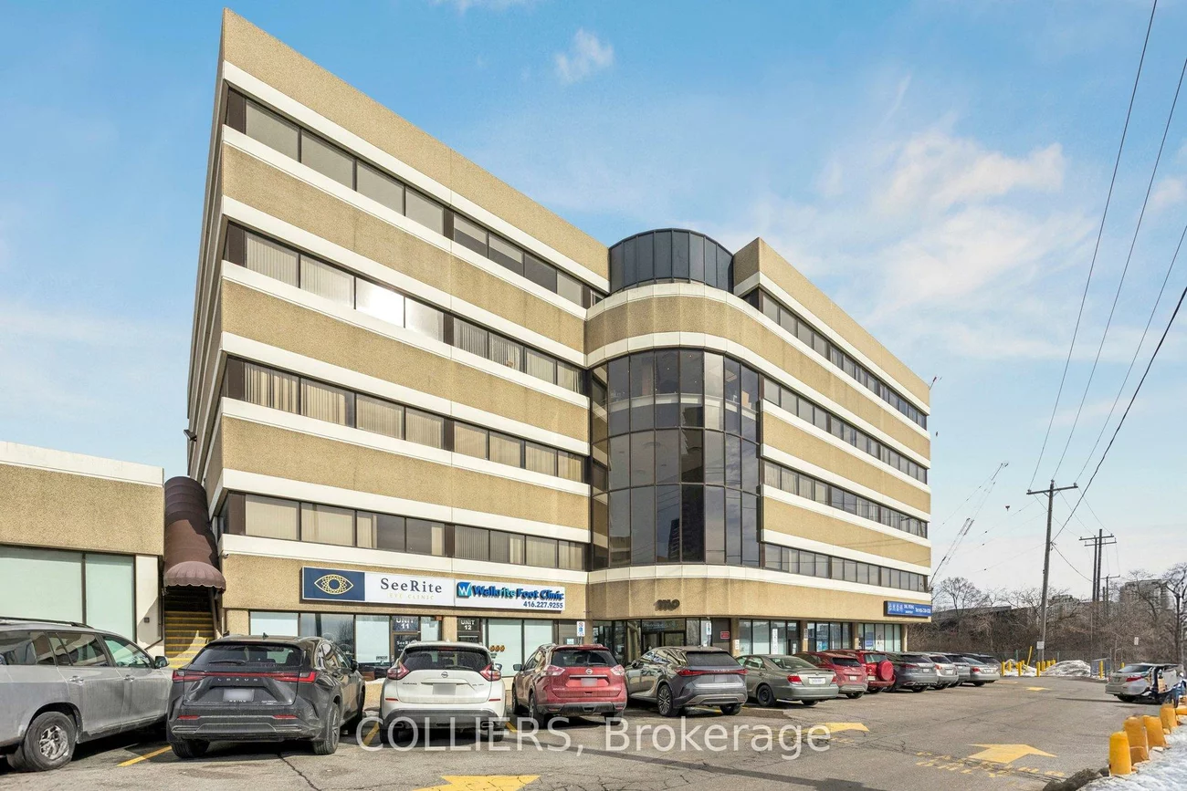 1110, Sheppard, Bayview Village, Toronto