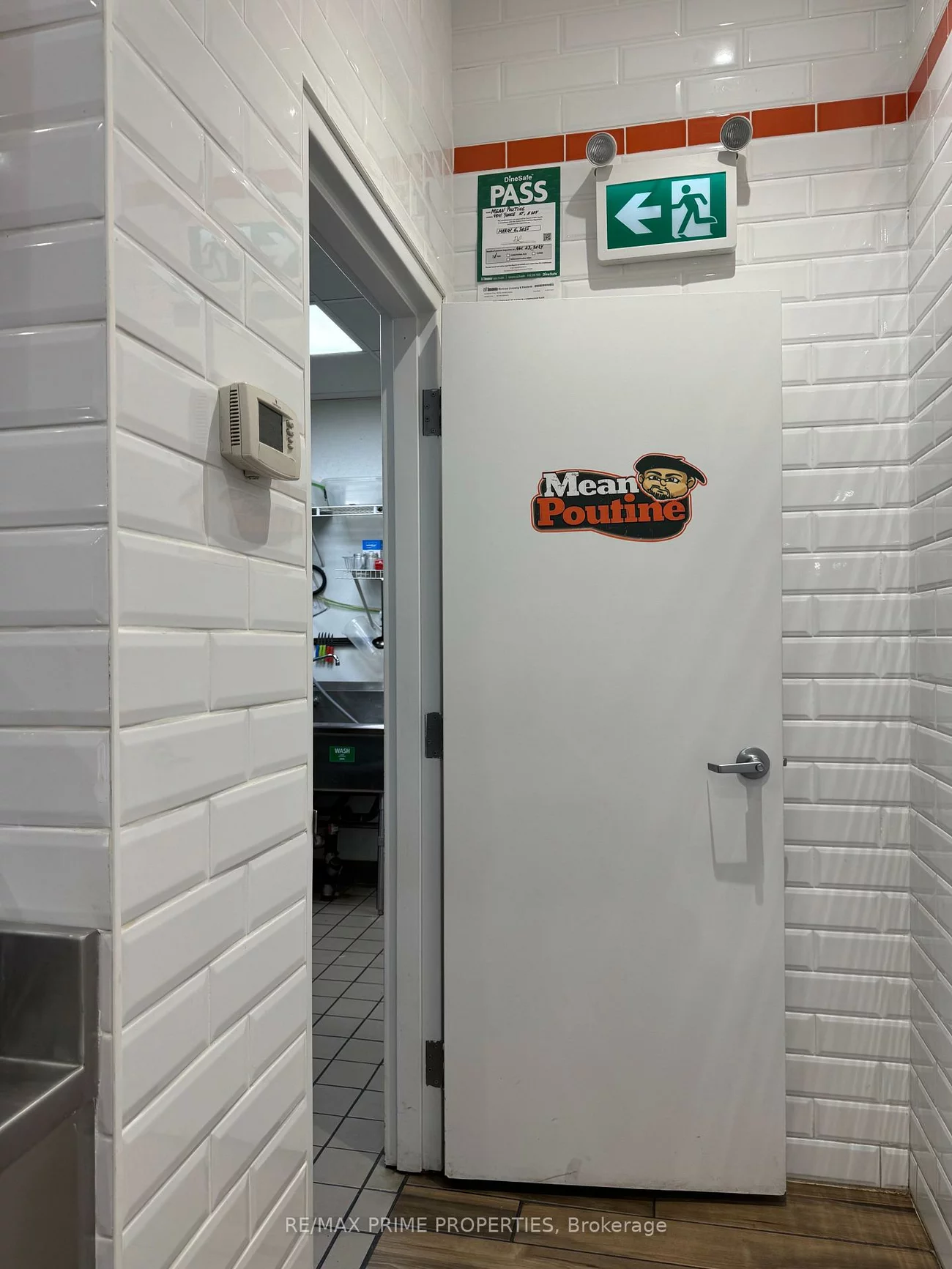 4841, Yonge, Willowdale East, Toronto