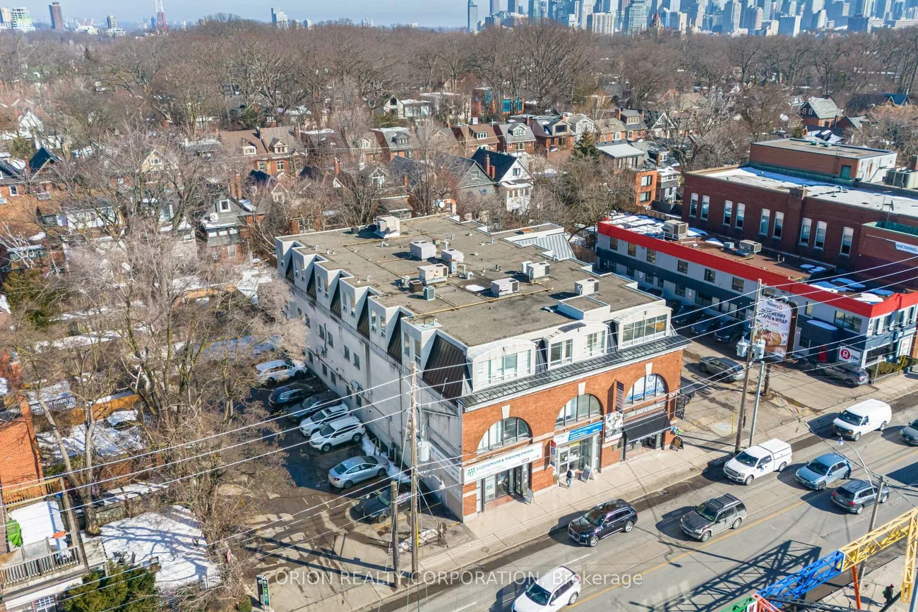 1415, Bathurst, Casa Loma, Toronto