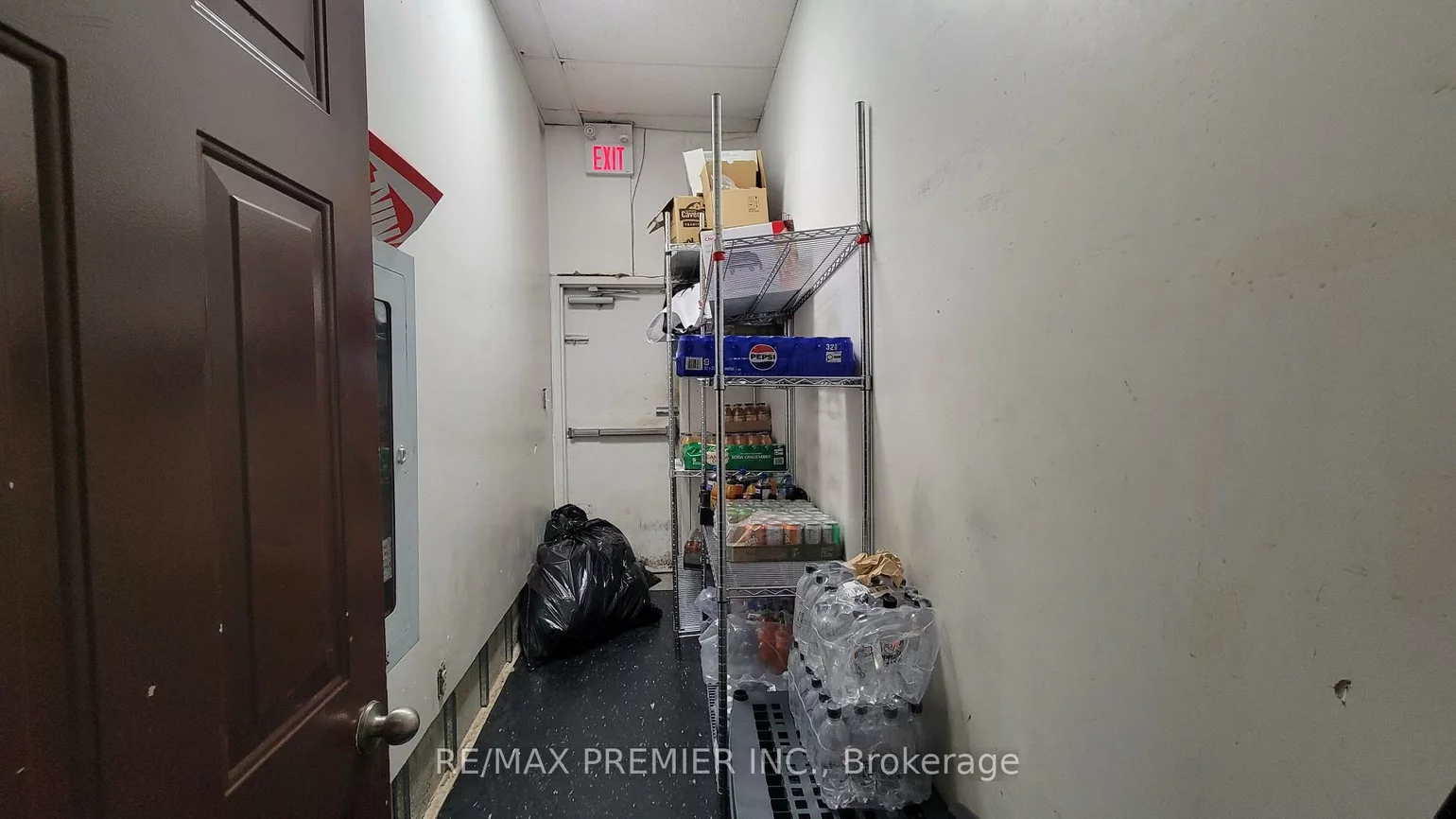 407A, Bloor, North St. James Town, Toronto