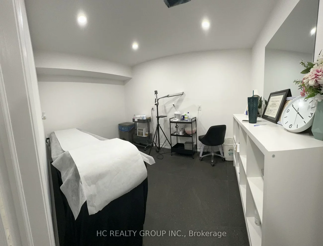 523, Eglington, Mount Pleasant East, Toronto