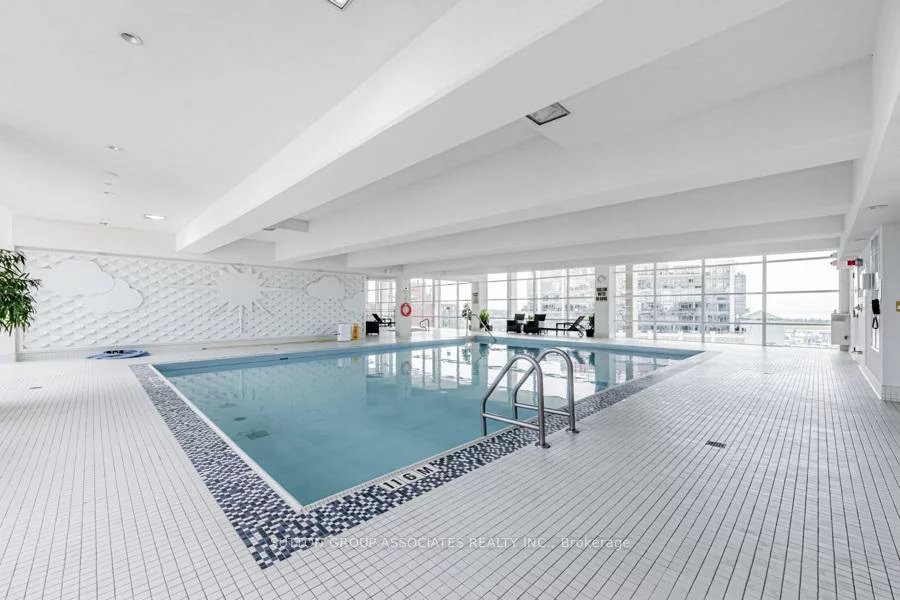 618 A, Fleet, Niagara, Toronto