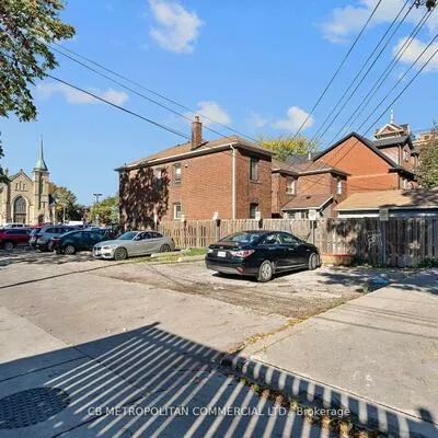 Commercial for sale, 15, Augusta, Kensington-Chinatown, Toronto