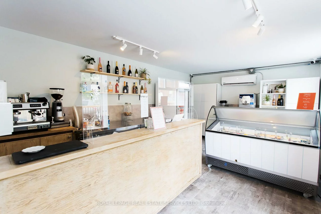 6, Markham, Trinity-Bellwoods, Toronto