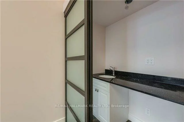 4789, Yonge, Willowdale East, Toronto