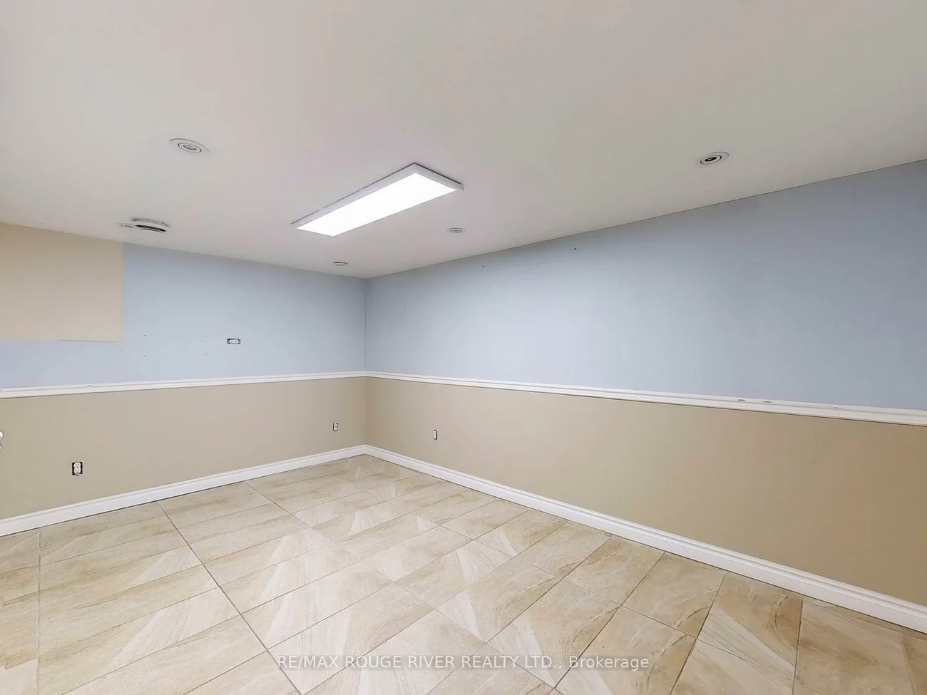 1556, Avenue, Bedford Park-Nortown, Toronto