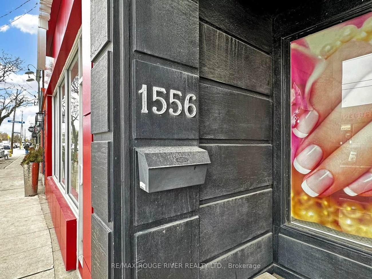 1556, Avenue, Bedford Park-Nortown, Toronto