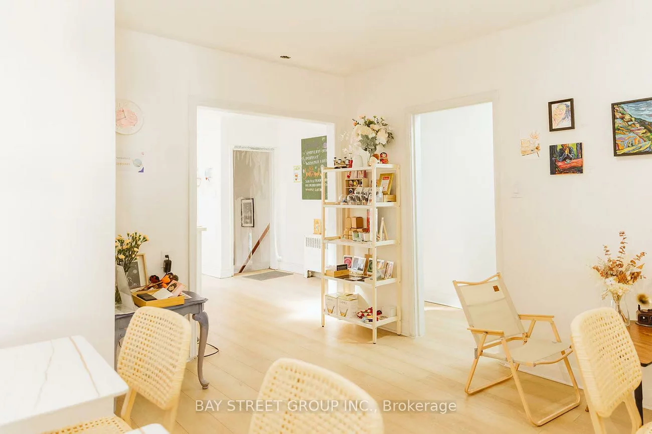 5463, Yonge, Willowdale East, Toronto