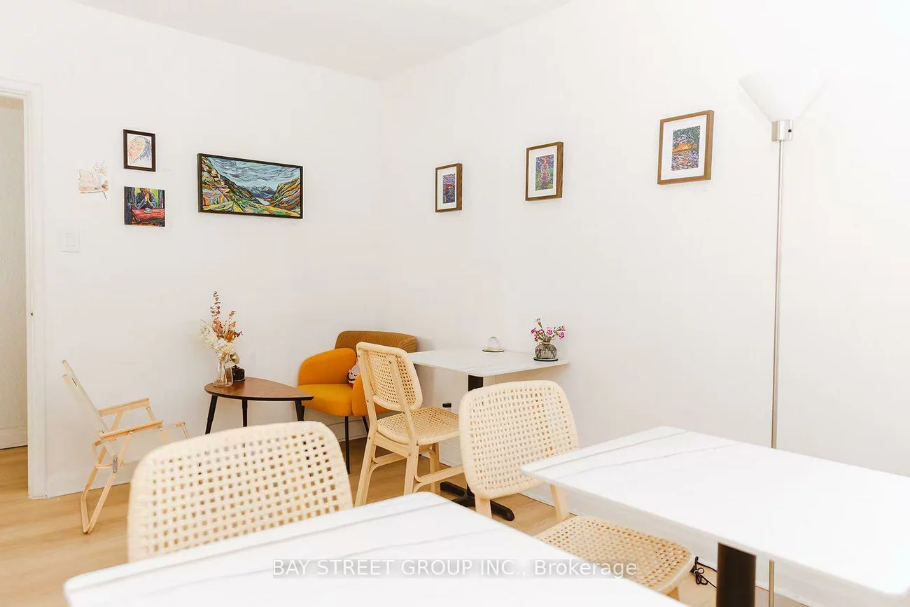 5463, Yonge, Willowdale East, Toronto