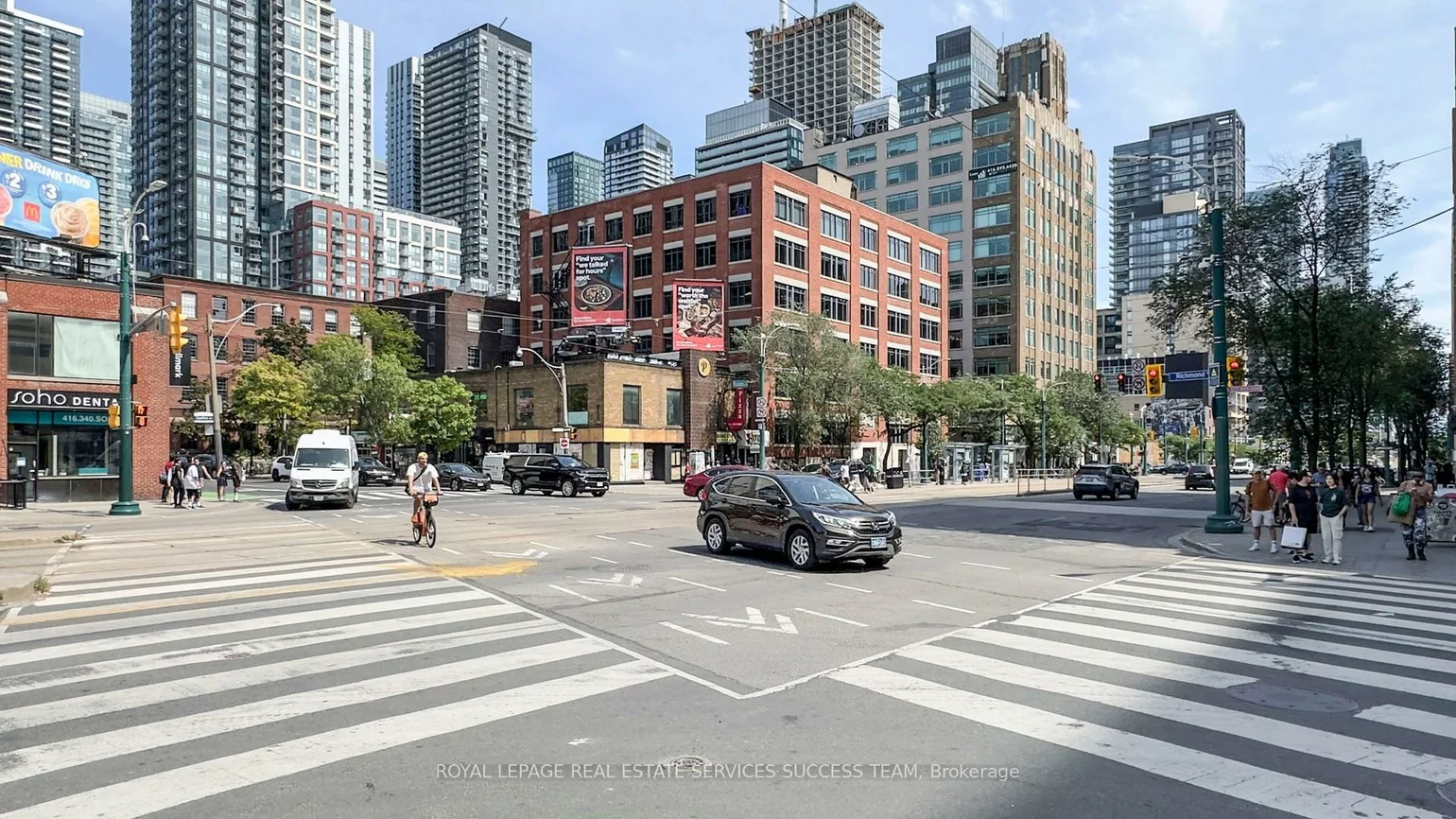 148, Spadina, Waterfront Communities C1, Toronto