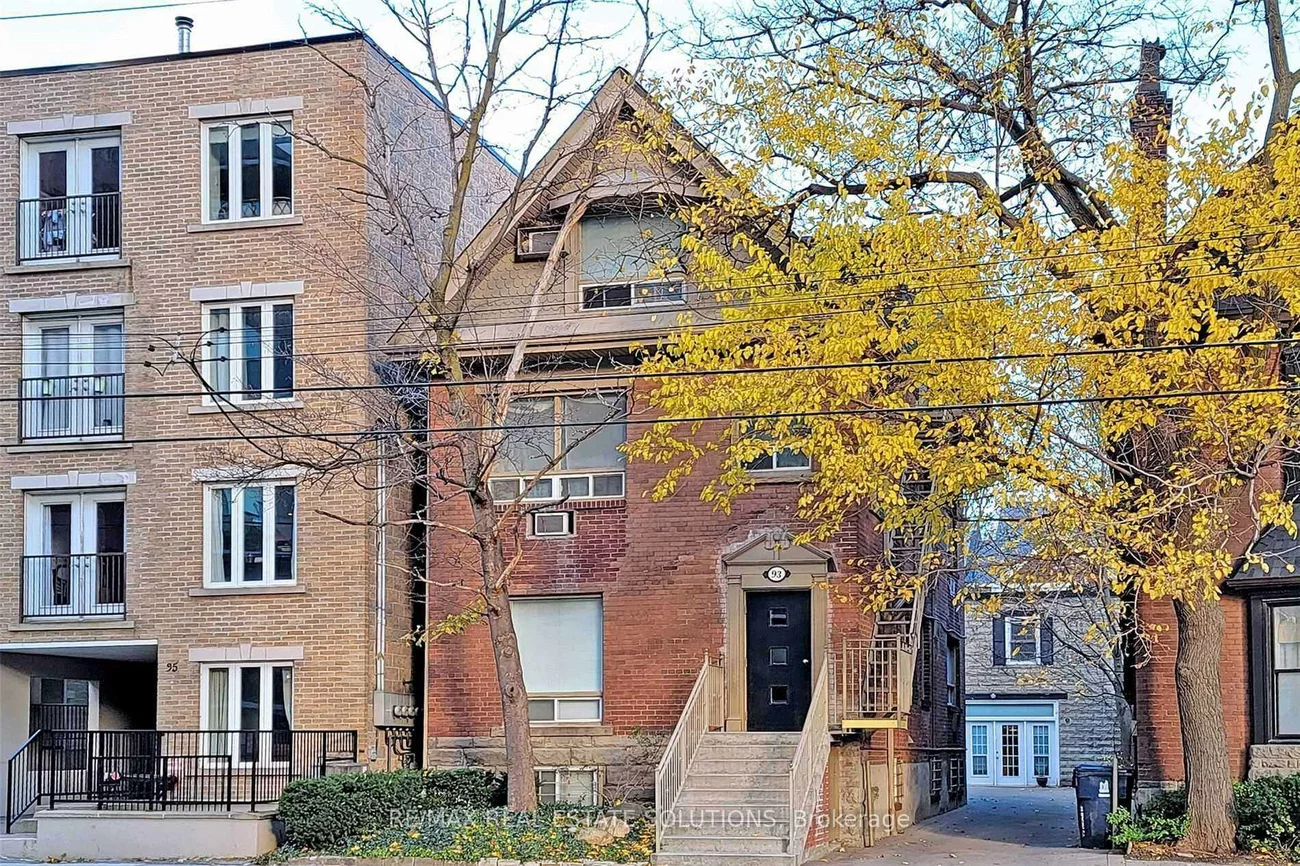 93, Spadina, Annex, Toronto