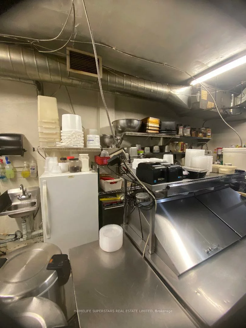 1753, Avenue, Bedford Park-Nortown, Toronto