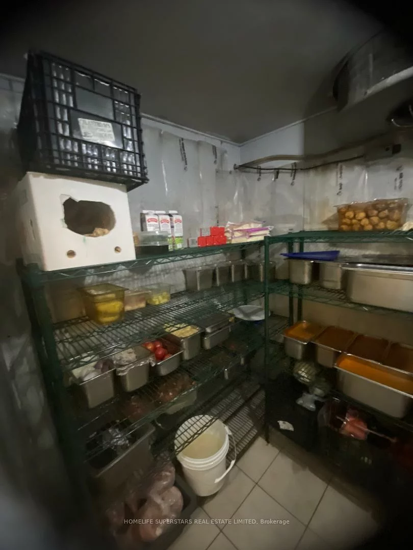 1753, Avenue, Bedford Park-Nortown, Toronto