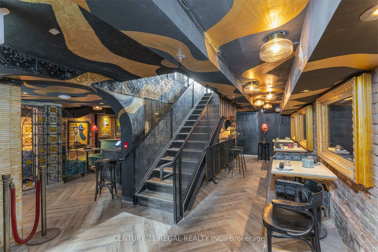 50, Wellington, Church-Yonge Corridor, Toronto