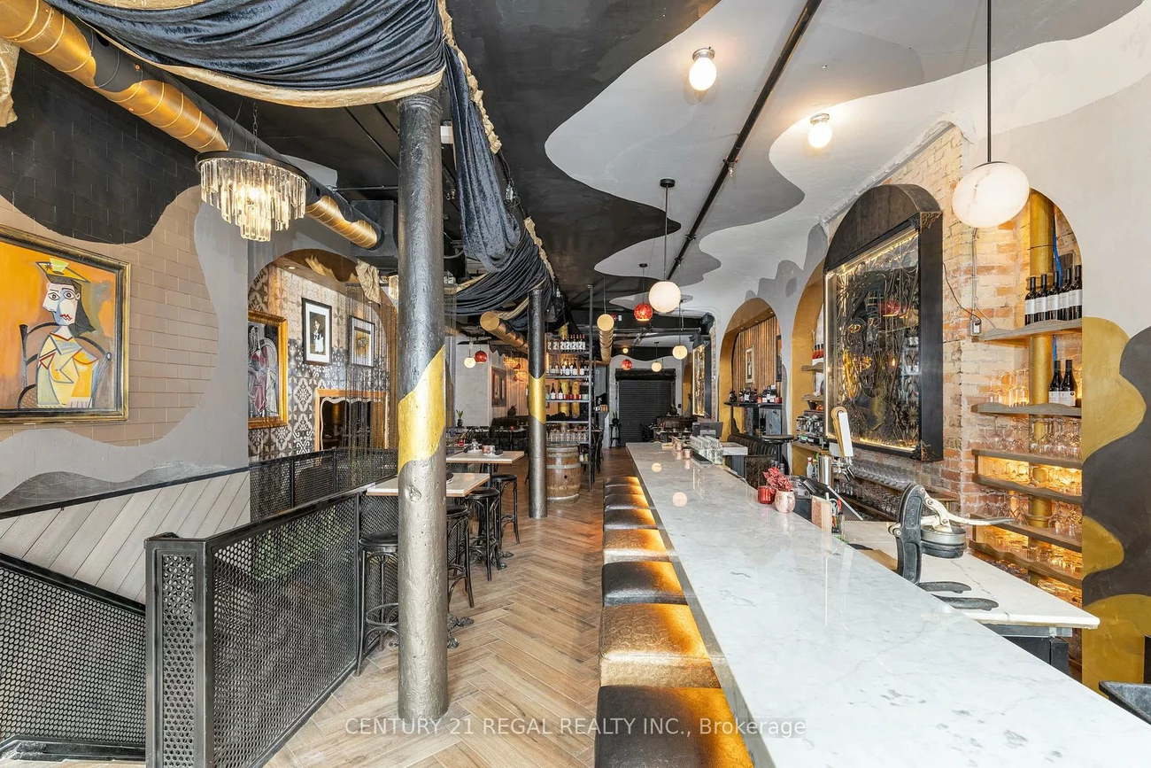 50, Wellington, Church-Yonge Corridor, Toronto