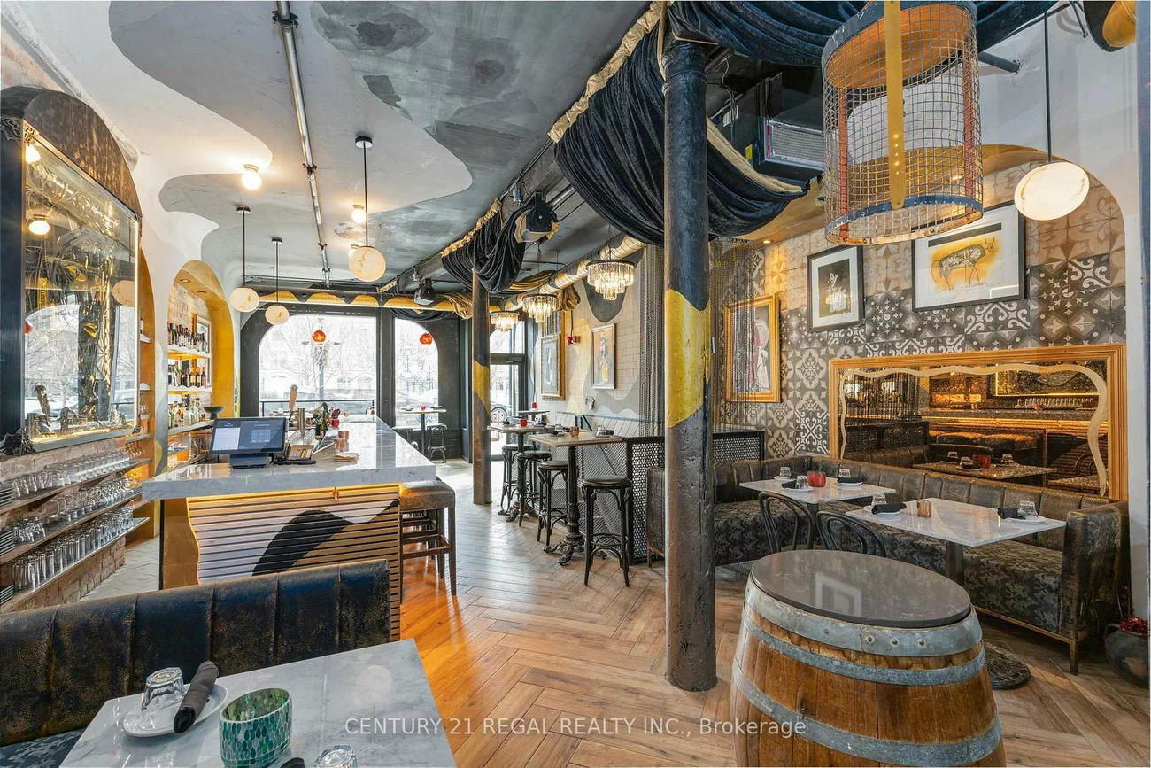 50, Wellington, Church-Yonge Corridor, Toronto