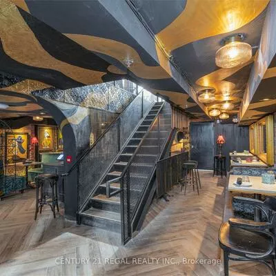 Commercial for sale, 50, Wellington, Church-Yonge Corridor, Toronto