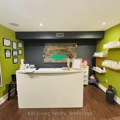 Commercial for sale, 701, Mount Pleasant, Mount Pleasant East, Toronto