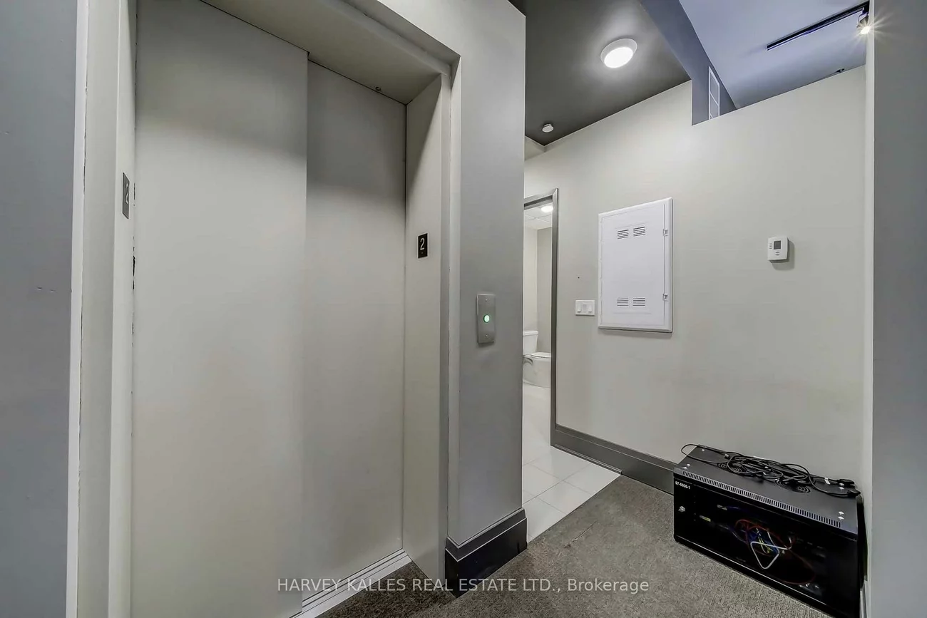 2078, Avenue, Bedford Park-Nortown, Toronto