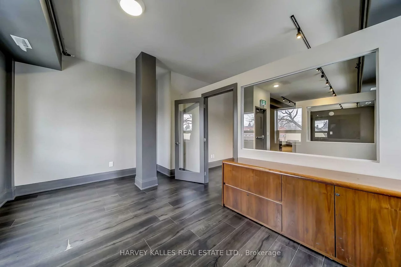 2078, Avenue, Bedford Park-Nortown, Toronto