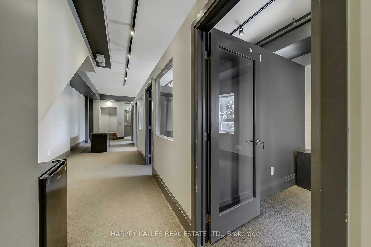 2078, Avenue, Bedford Park-Nortown, Toronto