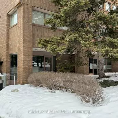 Commercial for sale, 19, Hendon, Newtonbrook West, Toronto