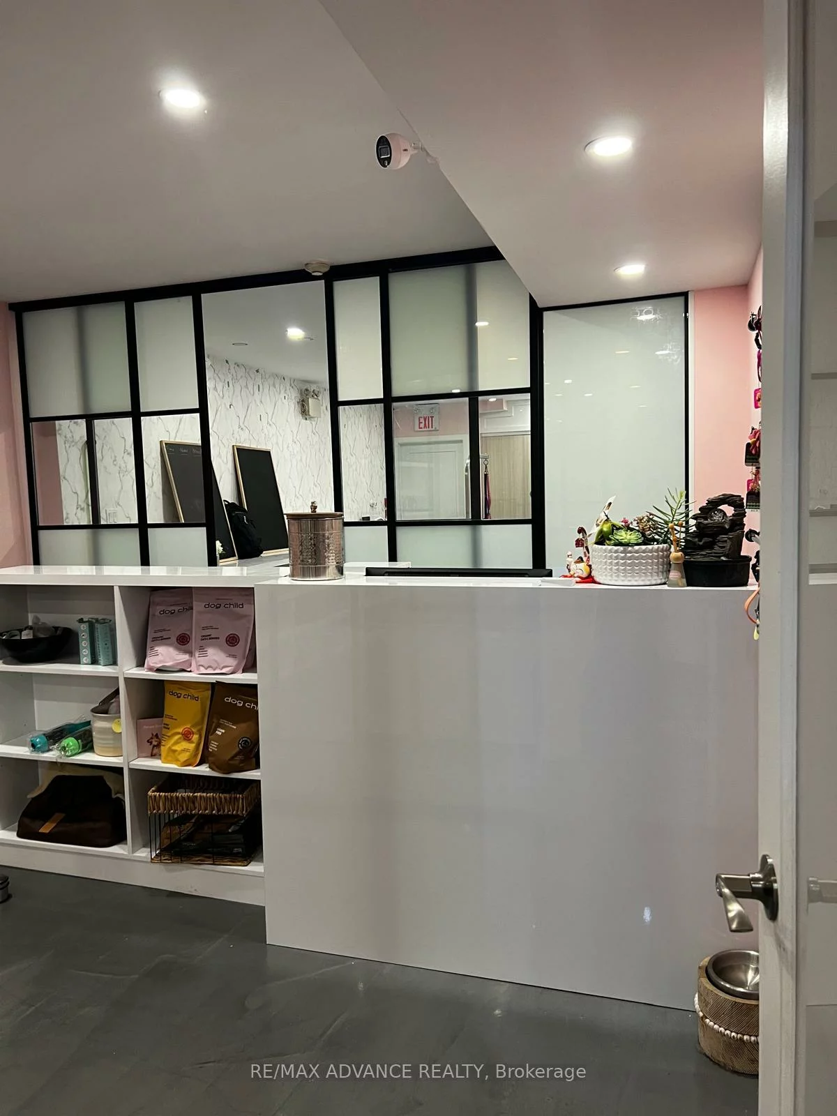 642, Queen, Trinity-Bellwoods, Toronto