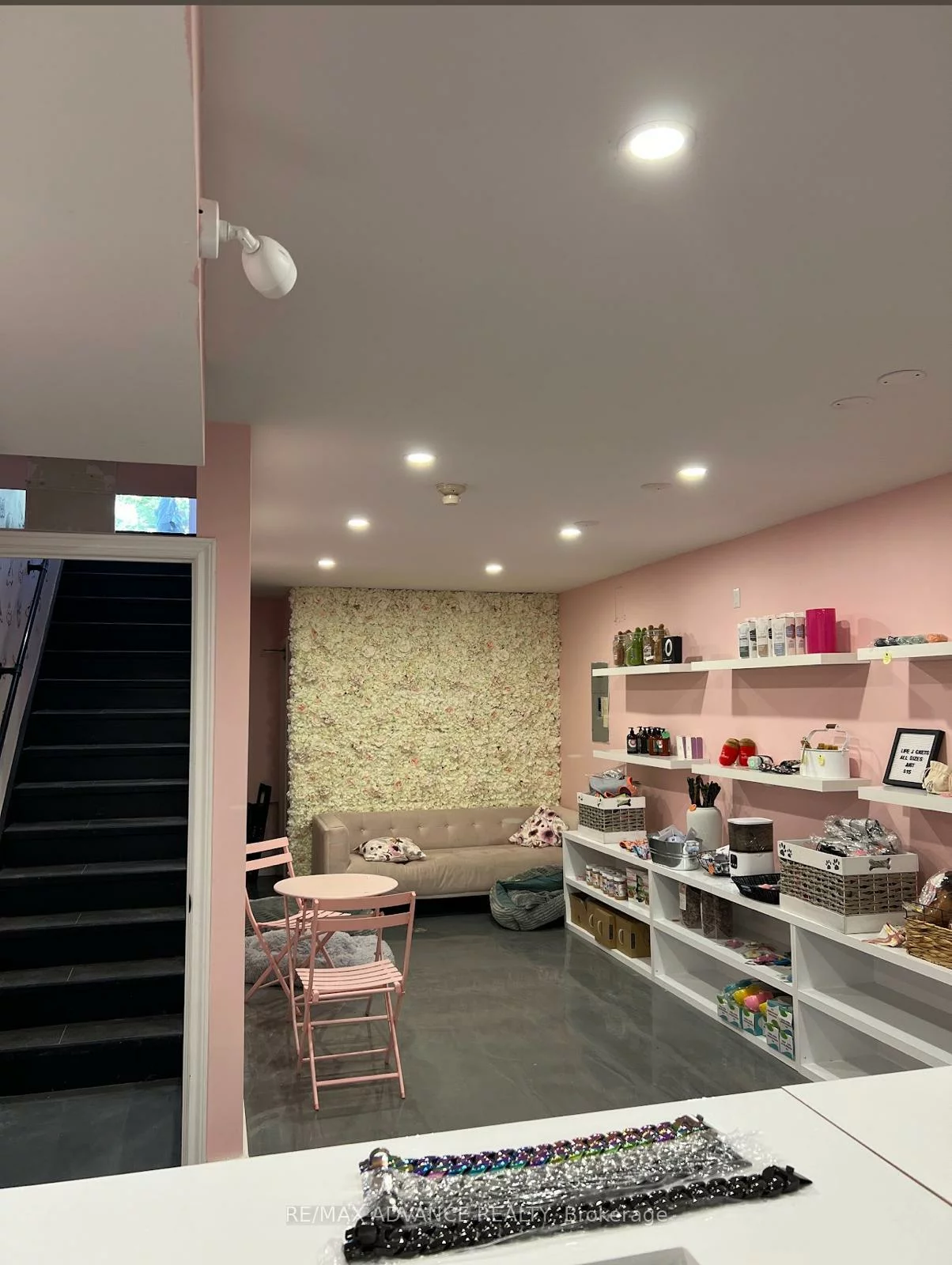 642, Queen, Trinity-Bellwoods, Toronto