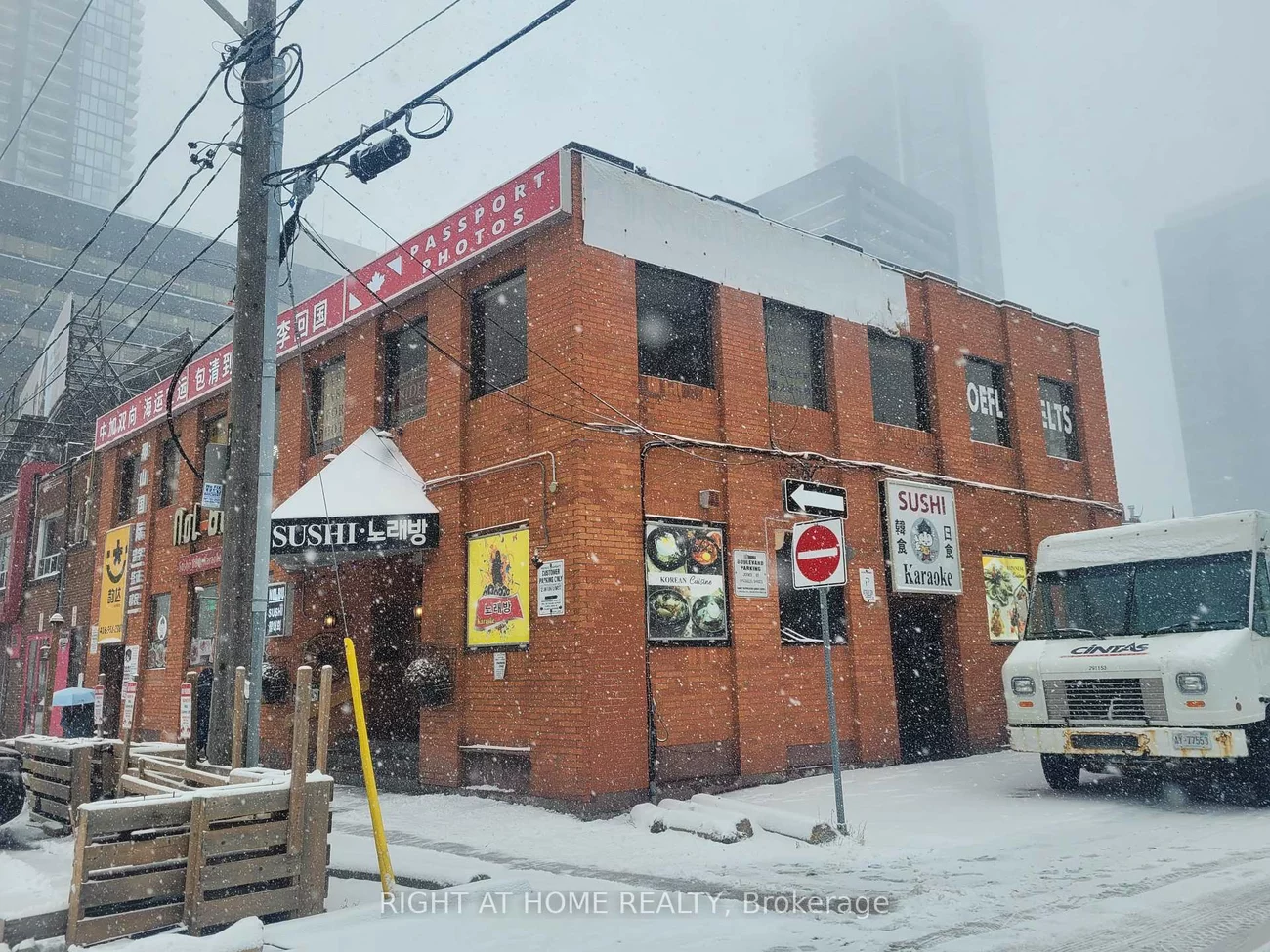 3, Elmhurst, Lansing-Westgate, Toronto