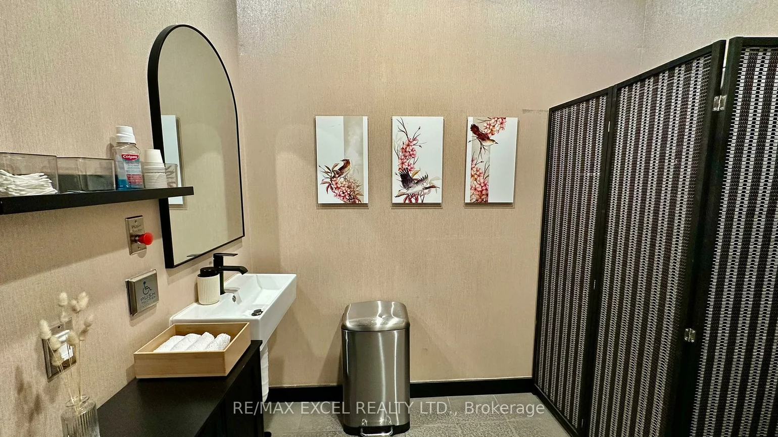 56, Forest Manor, Henry Farm, Toronto