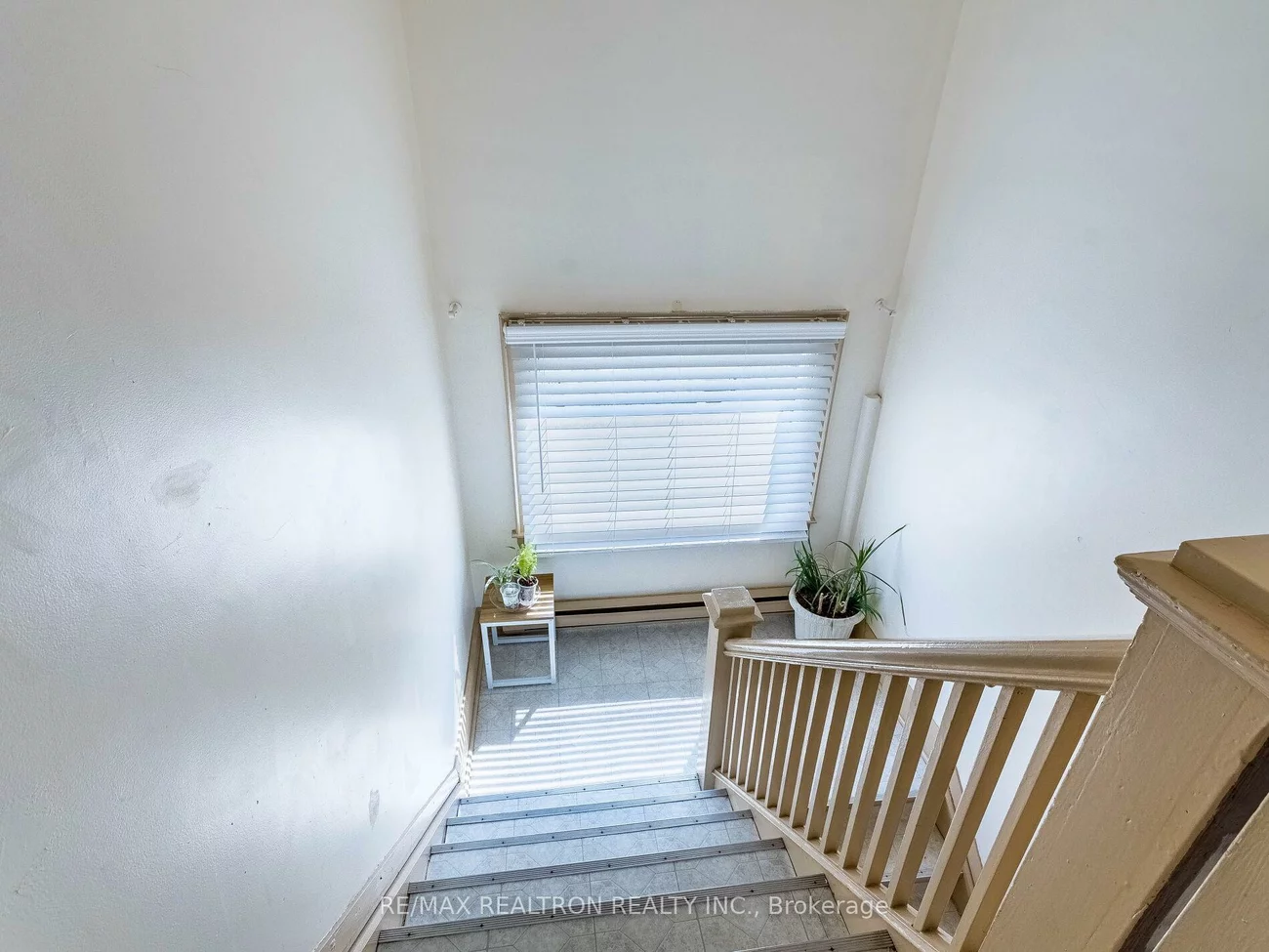 1038, St Clair, Oakwood Village, Toronto